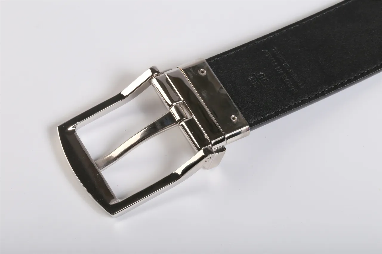Burberry Knight Reversible Check Leather Belt 2