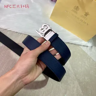 Burberry Knight Reversible Navy Leather Belt