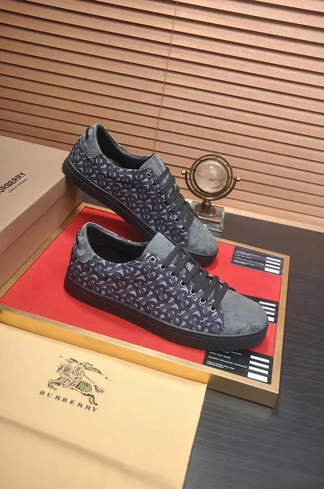 Burberry Le City Monogram Print লাইফস্টাইল স্নিকার্স 6
