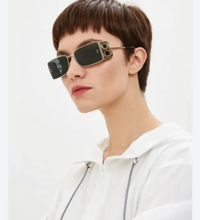 Burberry Monogram B-Logo Rose Tinted Sunglasses 2
