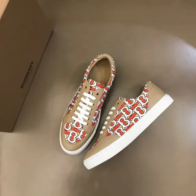 Burberry Monogram Print Zapatillas Lifestyle Beige Low-Top 3
