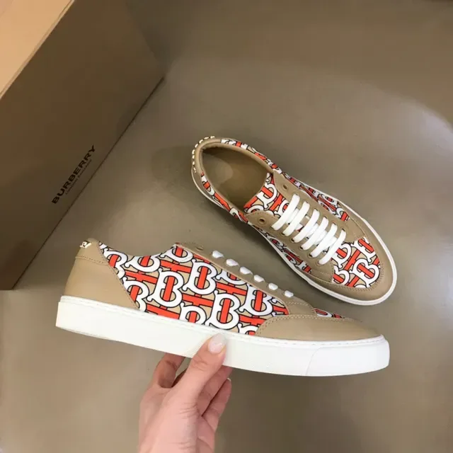 Burberry Monogram Print Zapatillas Lifestyle Beige Low-Top 7