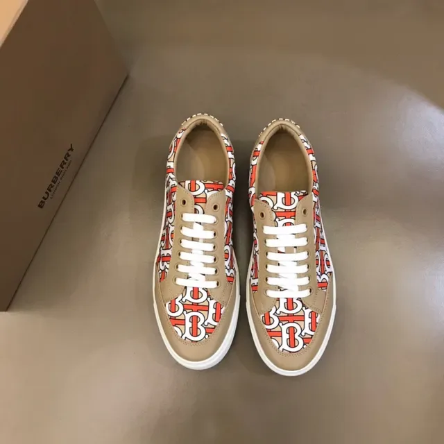 Burberry Monogram Print Zapatillas Lifestyle Beige Low-Top 9