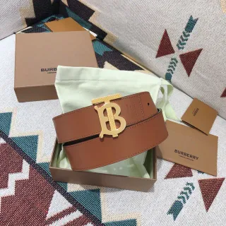 Burberry TB Belt Cuir Beige Boucle Or à l'ton Cuir Ceinture