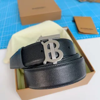 Burberry TB boucle ceinture noir cuir texturisé