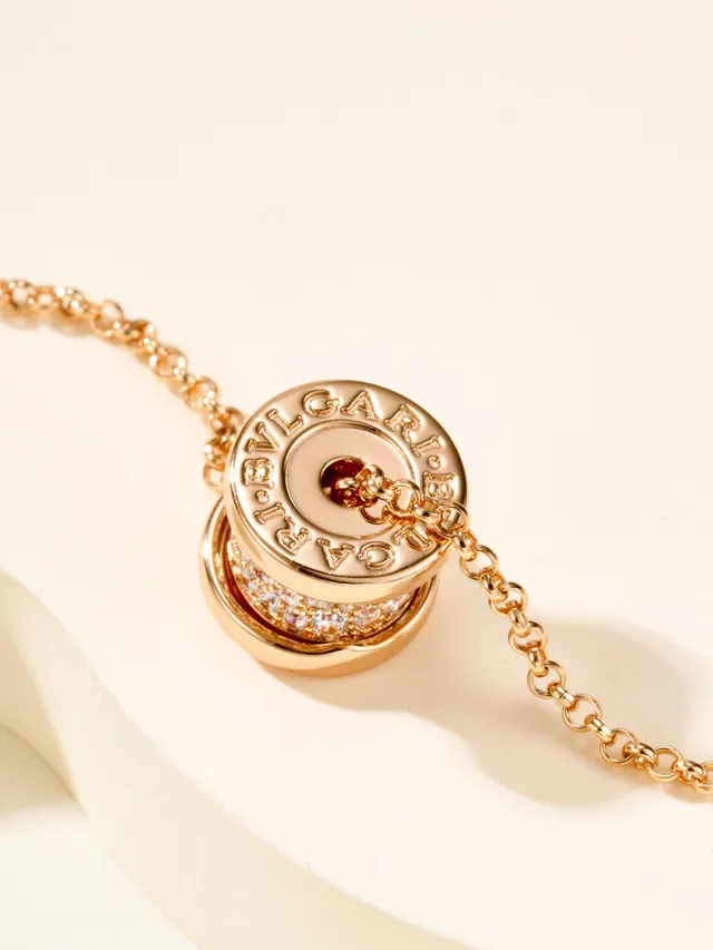 Bvlgari B.zero1 Pavé Diamond 圆柱形吊坠项链 11