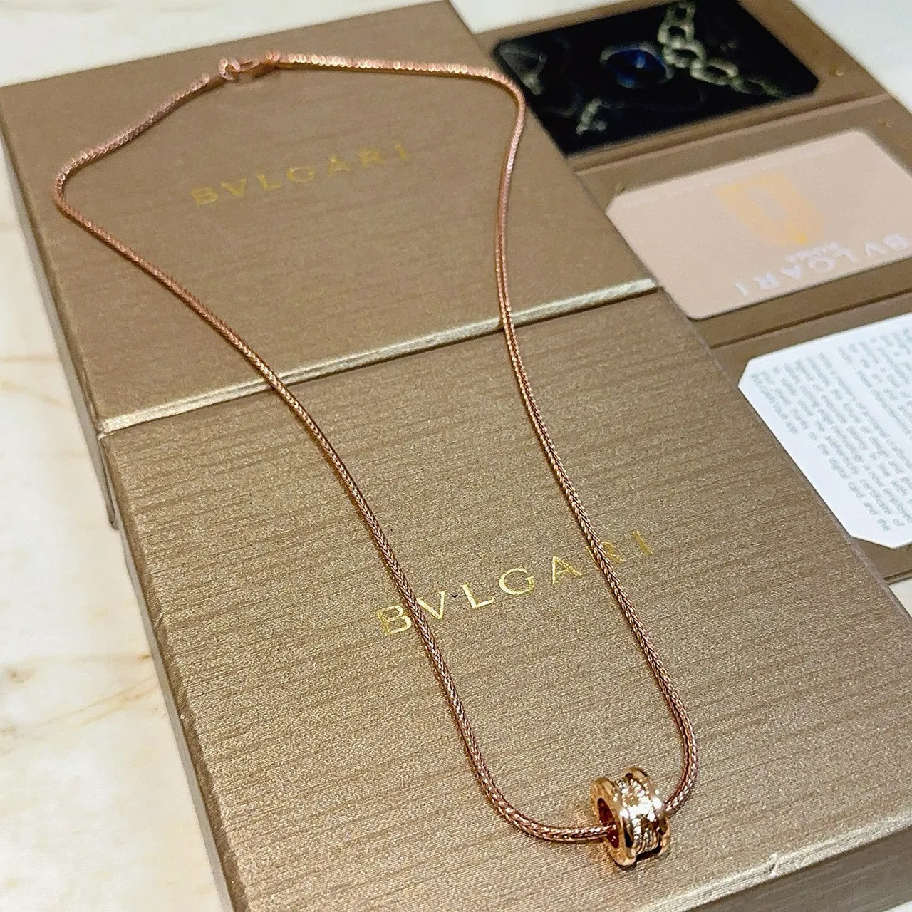 Bvlgari B.zero1 玫瑰金 微镶钻石 多环坠饰项链 4