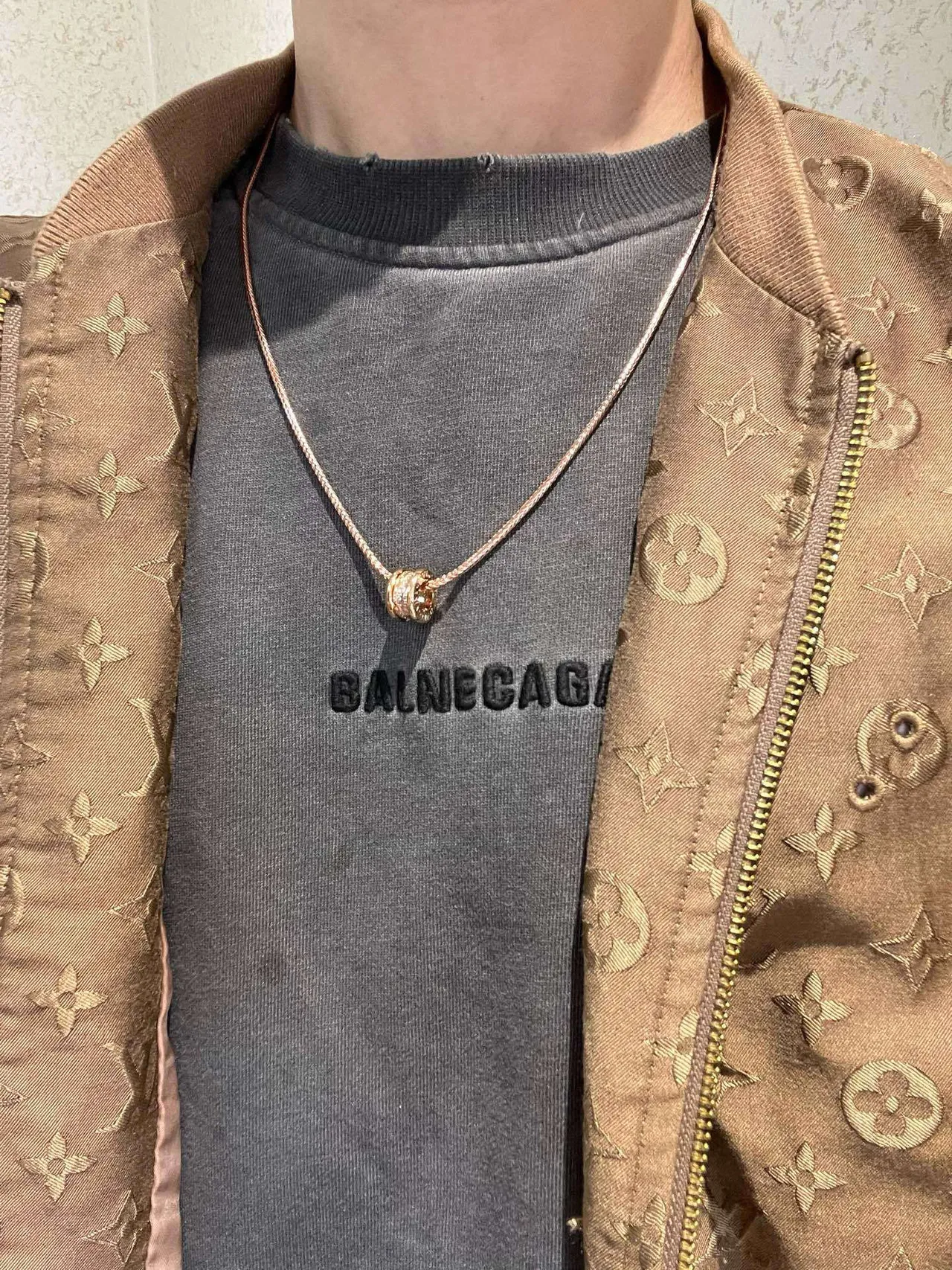 Bvlgari B.zero1 玫瑰金 微镶钻石 多环坠饰项链 5
