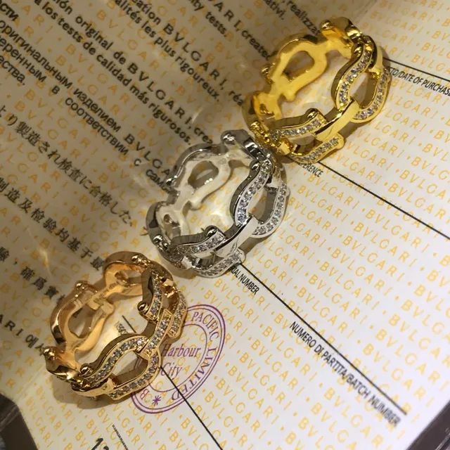 Bvlgari Iconica Roma 链环镶钻戒指 2