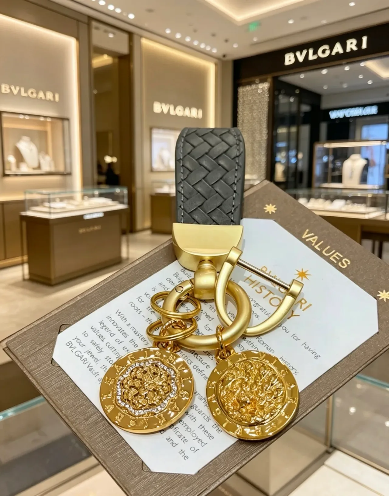 Bvlgari Monete 黑金 编织皮革表带 金属五金 珠宝 6