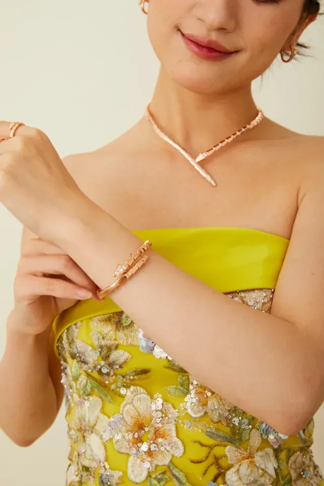 Bvlgari Serpenti Rose Gold Pavé Diamond Snake Bracelet 5