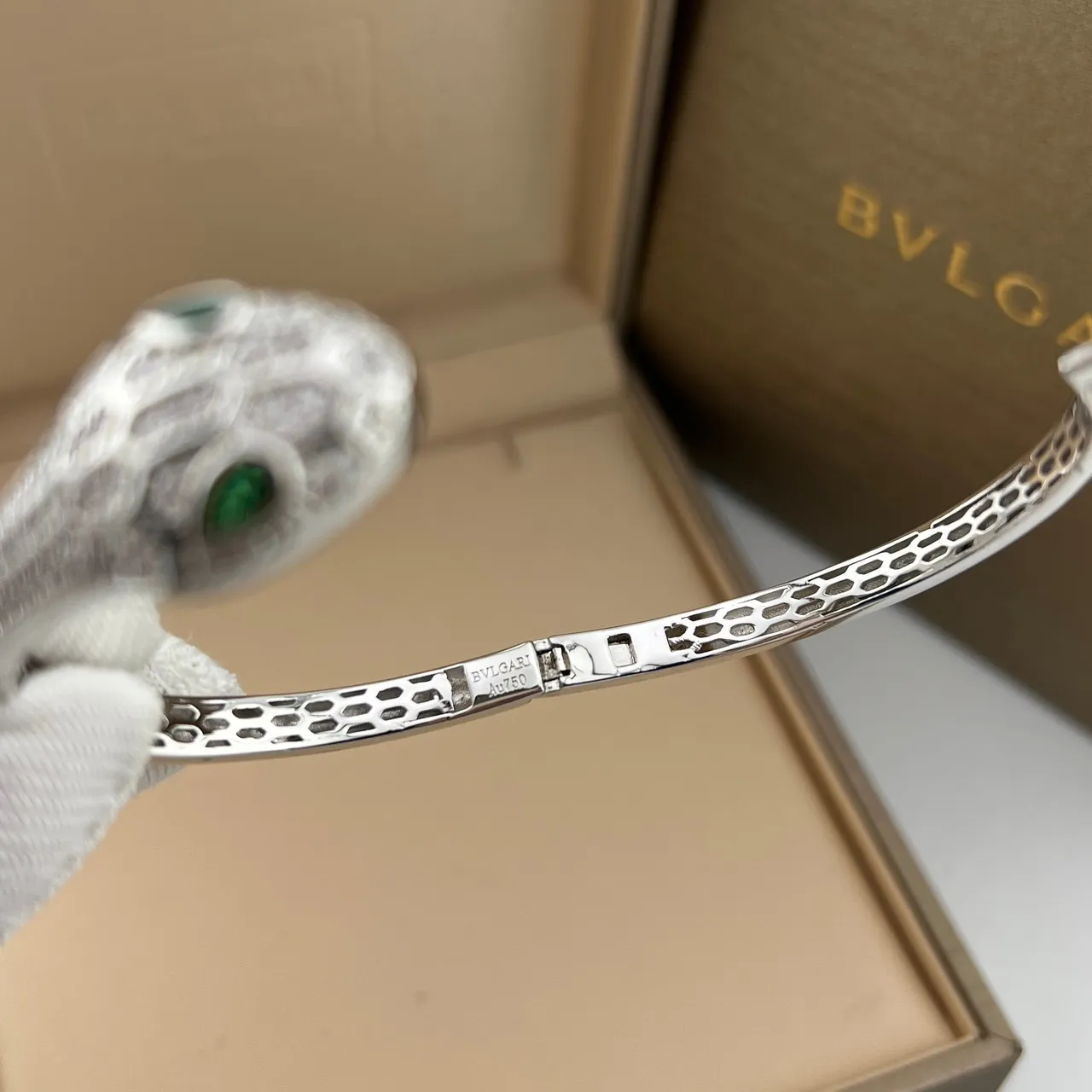 Bvlgari Serpenti Snake-Head Pavé Diamond Cuff Bracelets 4