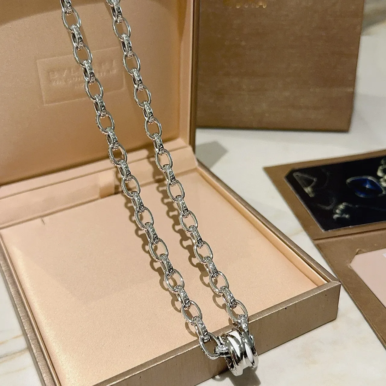 Bvlgari Silver White Oval-Link Chain Pavé-Set Accents Necklace 4