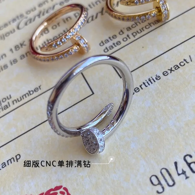 Cartier Juste un Clou Bague Fine Pavé Diamant 4