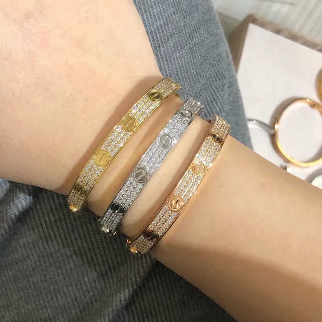 Cartier Love Bracelet পূর্ণ প্যাভে স্ক্রু মোটিফ কঠিন ব্যাঙ্গল ব্রেসলেট 2