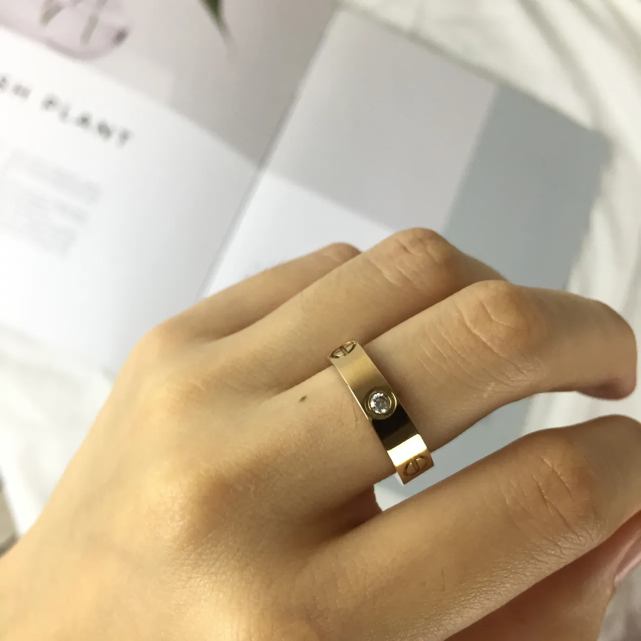 Cartier Love Ring Yellow Gold Single Diamond Ring 4