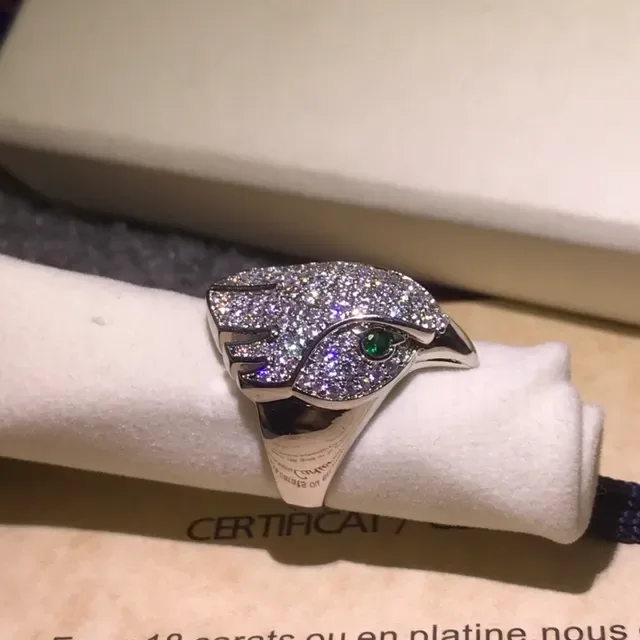 Cartier Panthère Panther Head Pavé Diamond and Emerald Ring 3