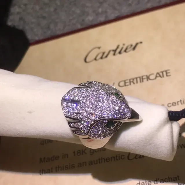 Cartier Panthère Panther Head Pavé Diamond and Emerald Ring 4