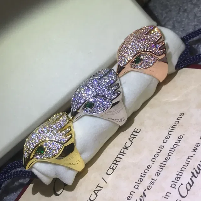 Cartier Panthère Panther Head Pavé Diamond and Emerald Ring 7