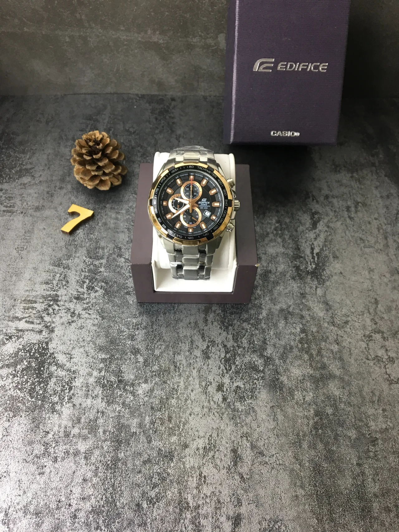 Casio Montre Noir Or Bicolore Acier Inoxydable 2