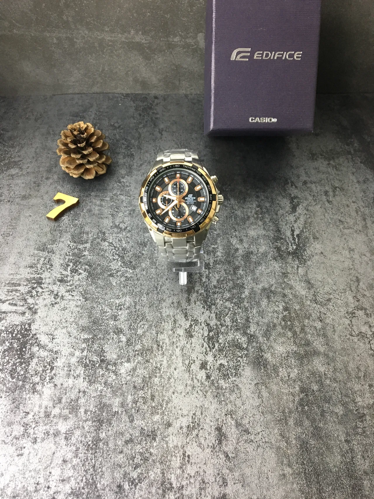 Casio Montre Noir Or Bicolore Acier Inoxydable 5
