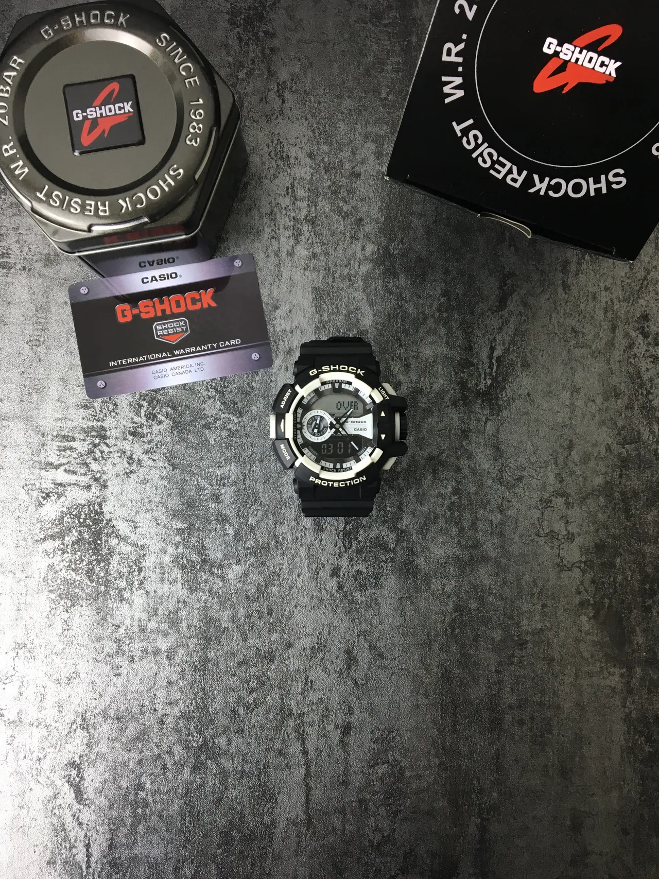 Casio 黑白模拟数字混合多层防护表圈手表 3
