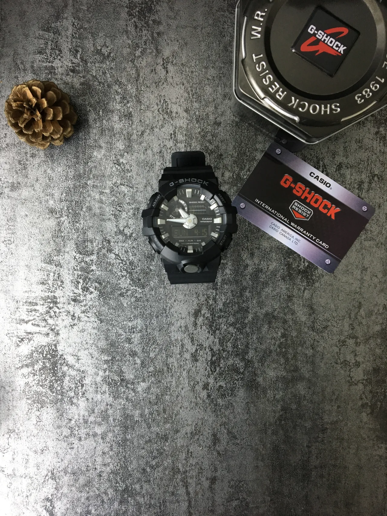 Casio G-Shock GA-100 黑色树脂运动手表 3