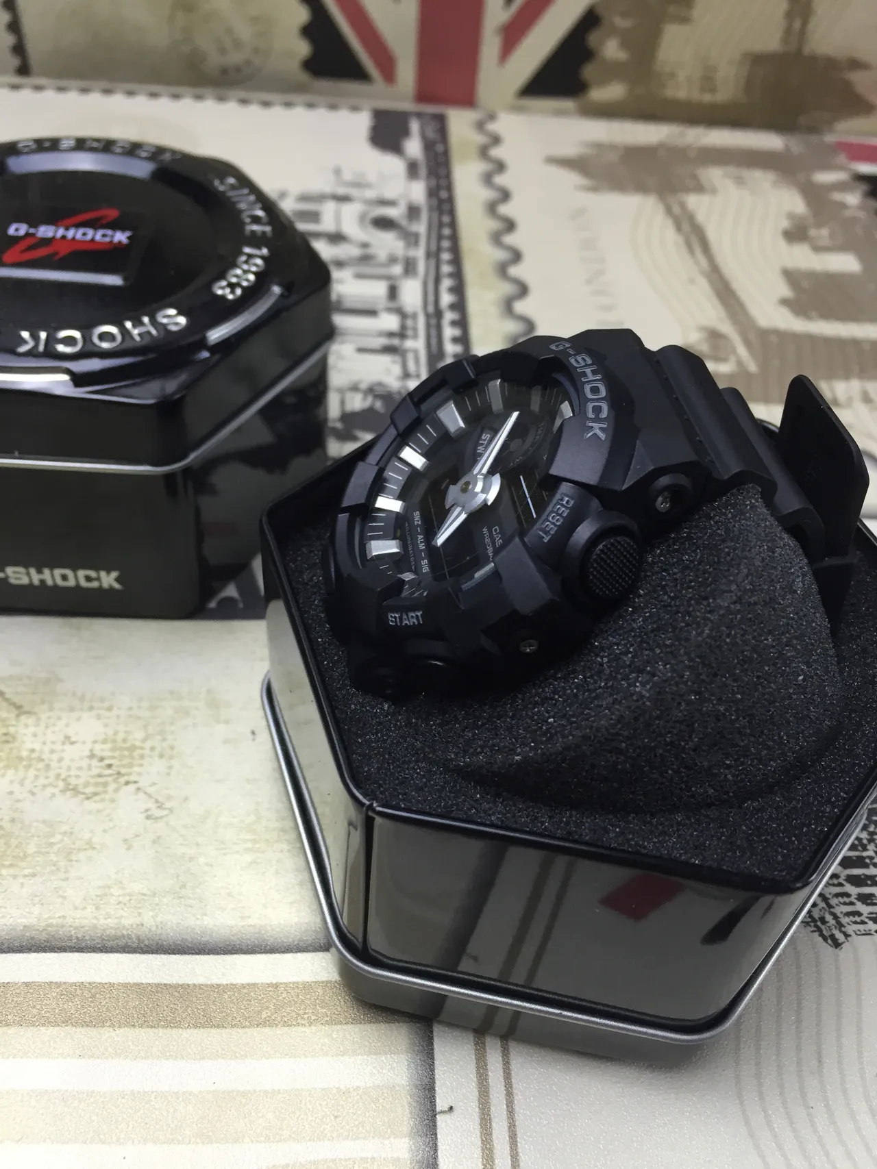 Casio G-Shock GA-100 黑色树脂运动手表 8