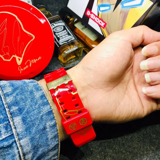 Casio G-Shock GA-110 Red and Gold Sports Watch 2