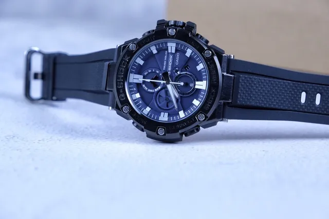 Casio G-Shock GST-B400 蓝色表盘 黑色树脂 运动手表 2