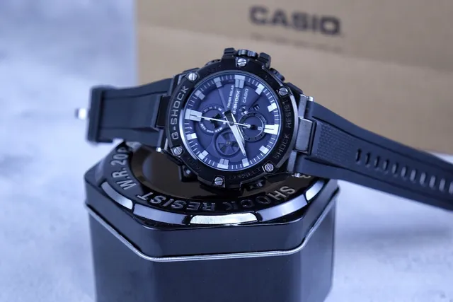 Casio G-Shock GST-B400 蓝色表盘 黑色树脂 运动手表 5