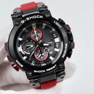卡西欧 G-Shock MR-G 黑色和红色计时运动手表