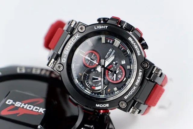 Casio G-Shock MR-G Black and Red Chronograph Sports Watch 4