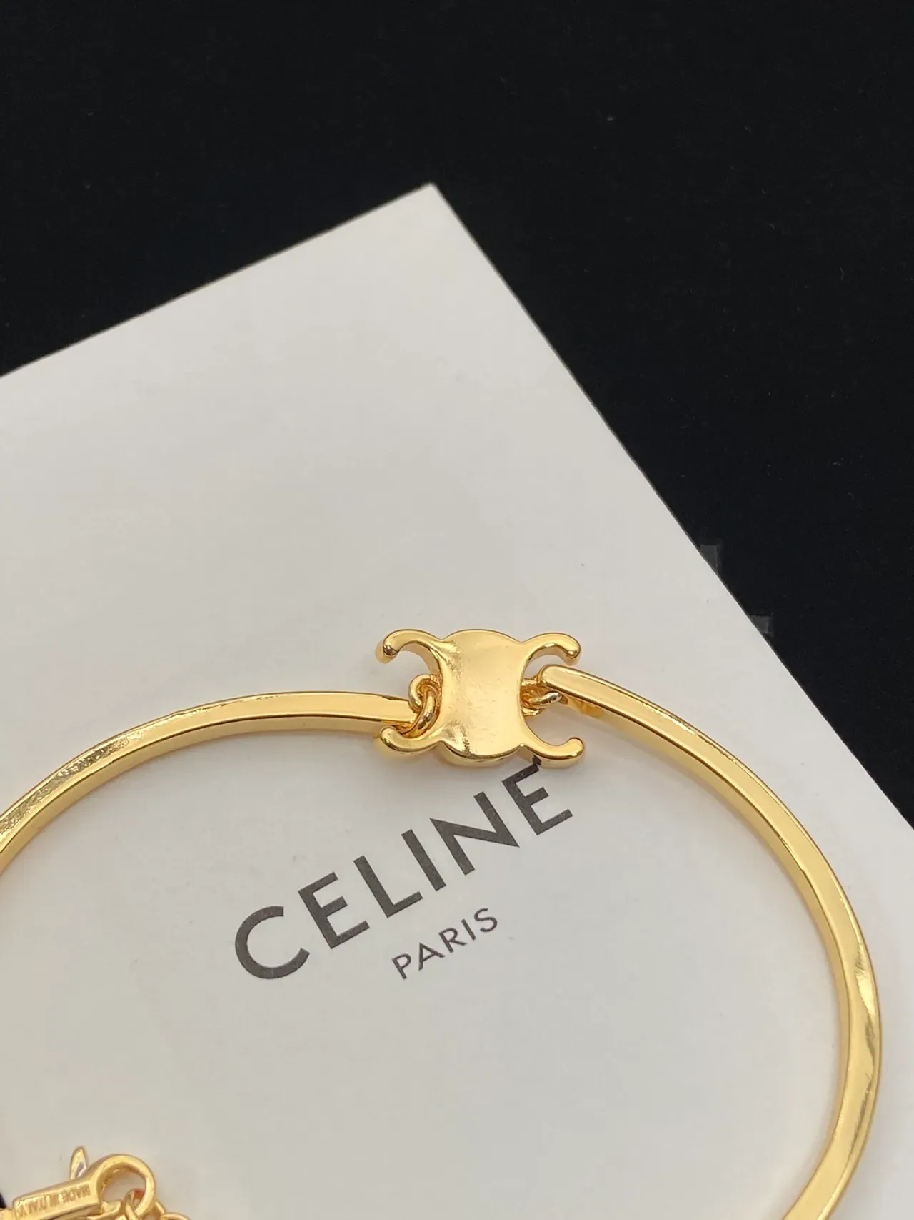Celine Ava Bangle Ouvert Or Noir 2