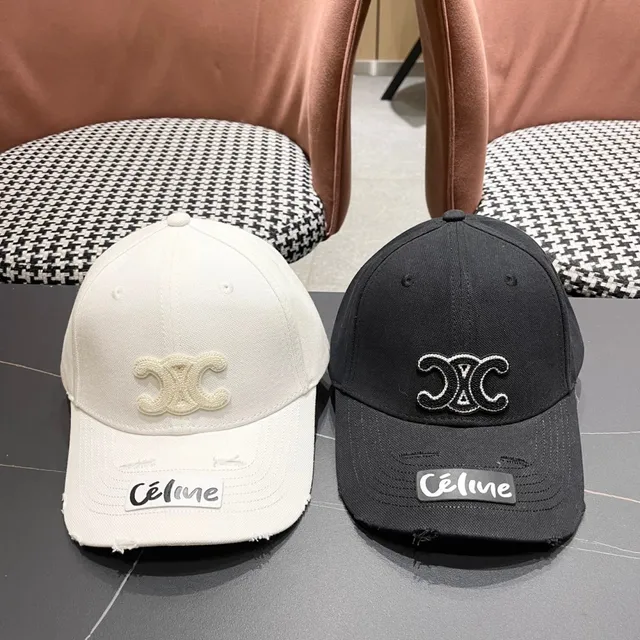 Celine Double-C कढ़ाई डिस्ट्रेस्ड बेसबॉल कैप 10