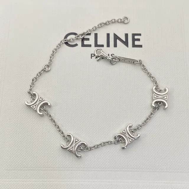 Celine Triomphe Bracelet à chaîne avec motif de logo en argent 4