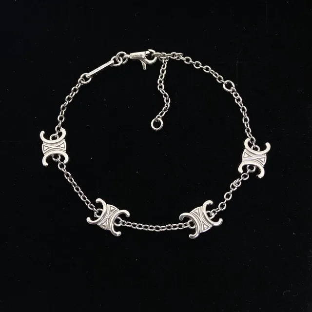 Celine Triomphe Bracelet à chaîne avec motif de logo en argent 5
