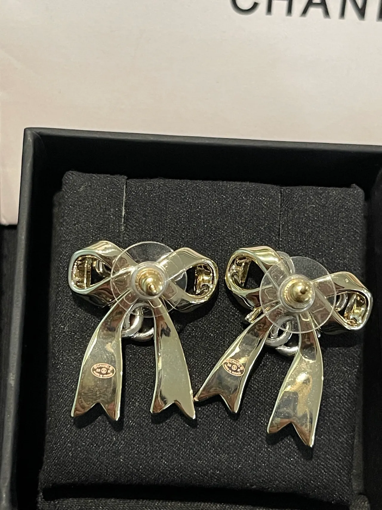 Chanel Nœud Argent Blanc Cristal-Pavé Boucles d'Oreilles 6