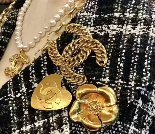 Chanel Camellia Brooch Gold Metallic Flower Brooch 4