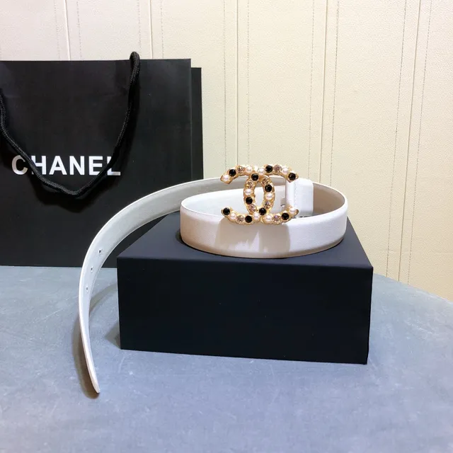 حزام Chanel CC ذهب أبيض مطرز إبزيم متشابك لؤلؤ وتفاصيل الكريستال حزام جلدي 4