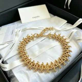 Chanel CC سلسلة ذهبي اللون قلادة