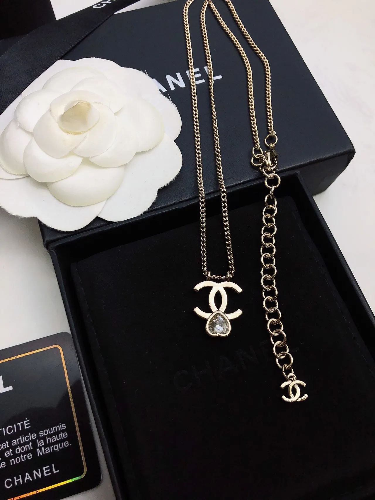 Chanel CC Pendant Necklace Gold White Chain Interlocking Necklace 3