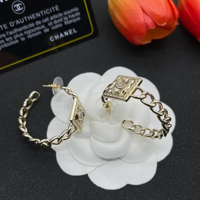 Chanel Gold Silver Twisted Curb Chain Rectangular CC Plaque Earrings 5