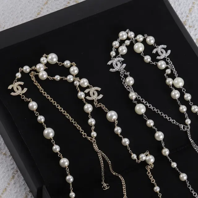 Chanel मोती और चेन इंटरलॉकिंग CC लोगो नेकलेस 8