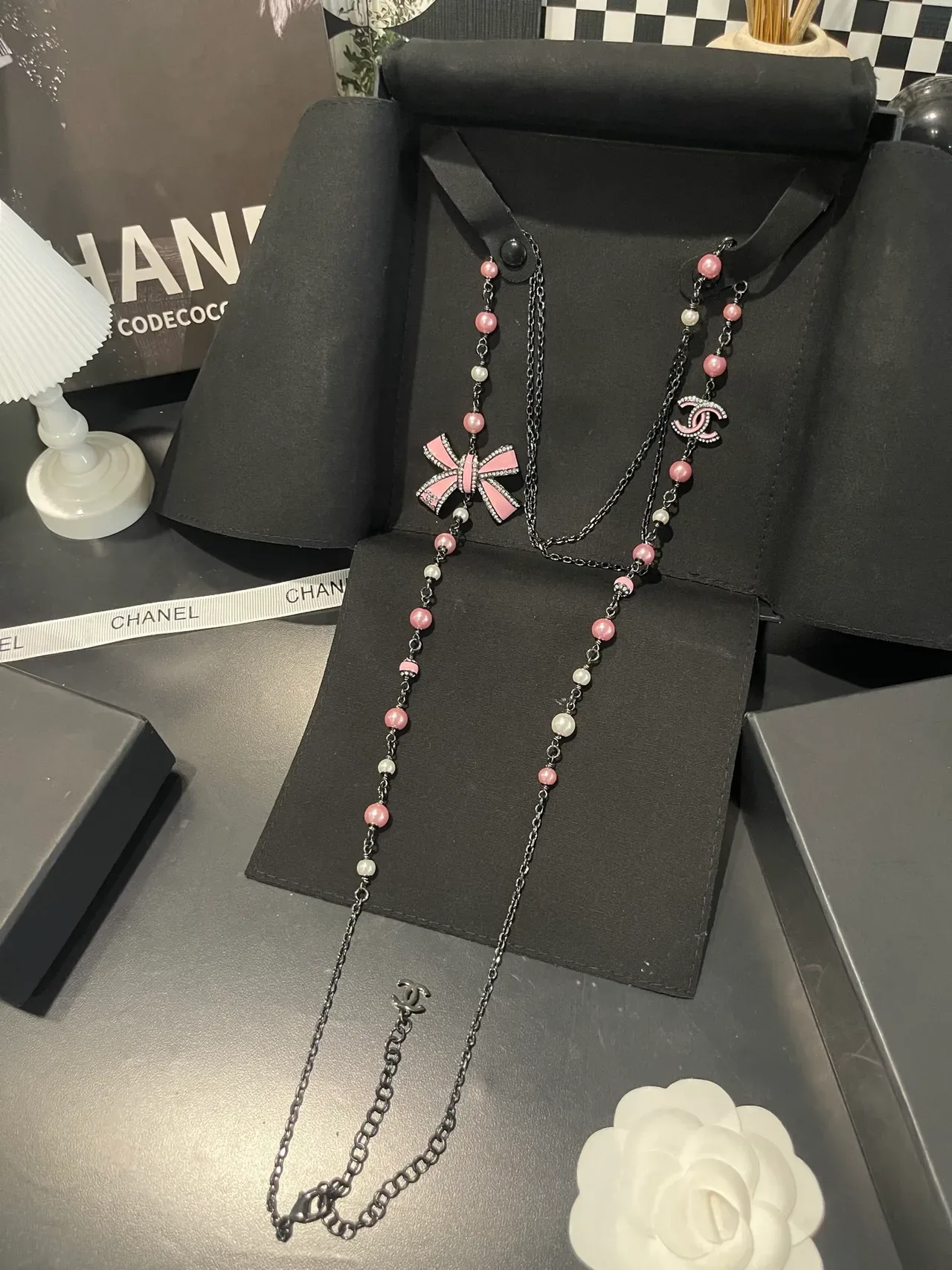 Chanel Pink and White Pearl Bead CC Logo Bow Necklace 7