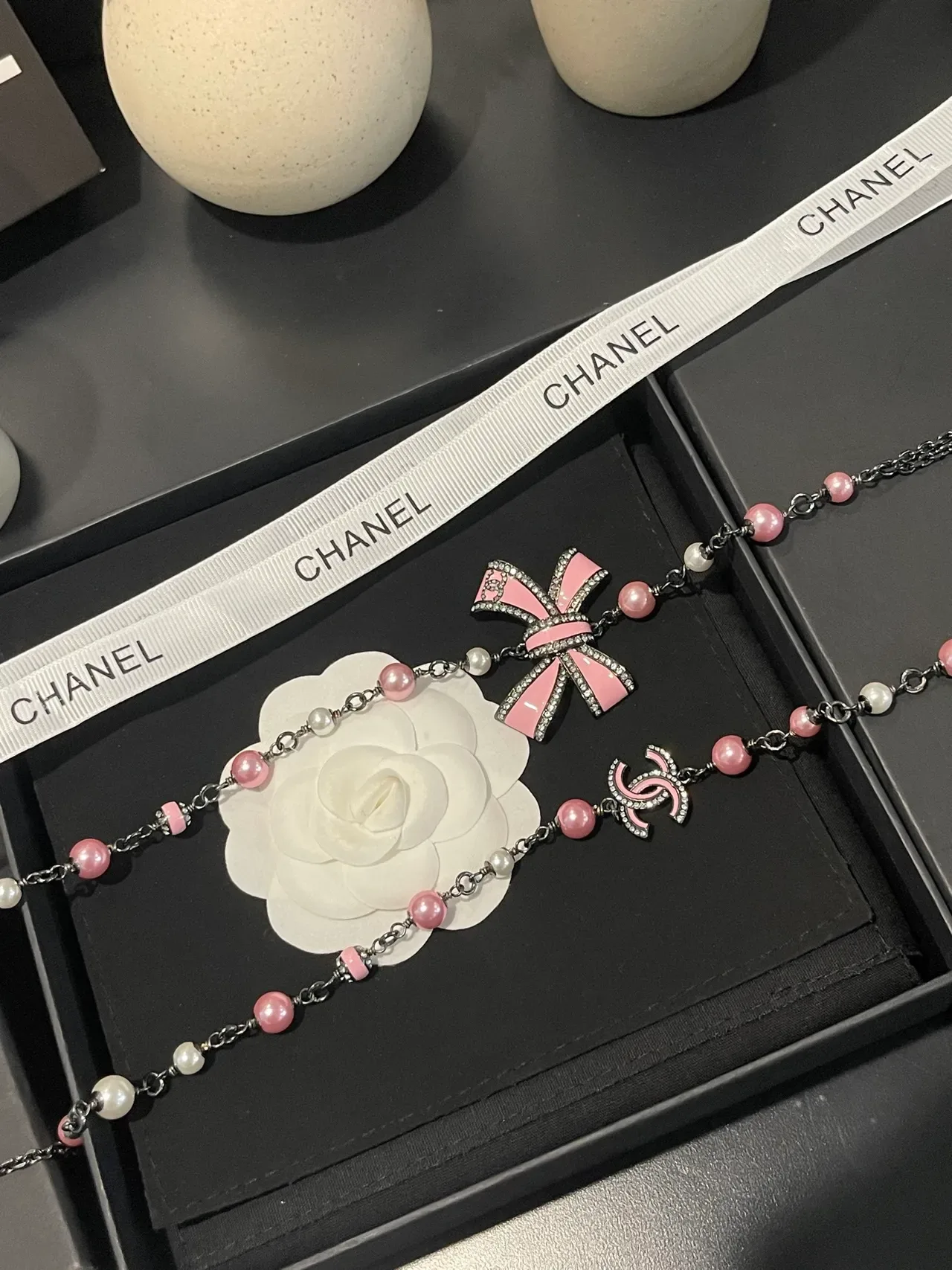 Chanel Pink and White Pearl Bead CC Logo Bow Necklace 8