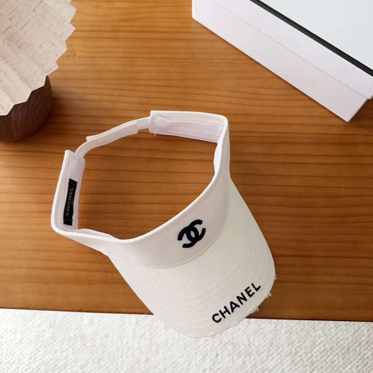 Chanel 白海军 遮阳帽轮廓 刺绣标志 棒球帽 6