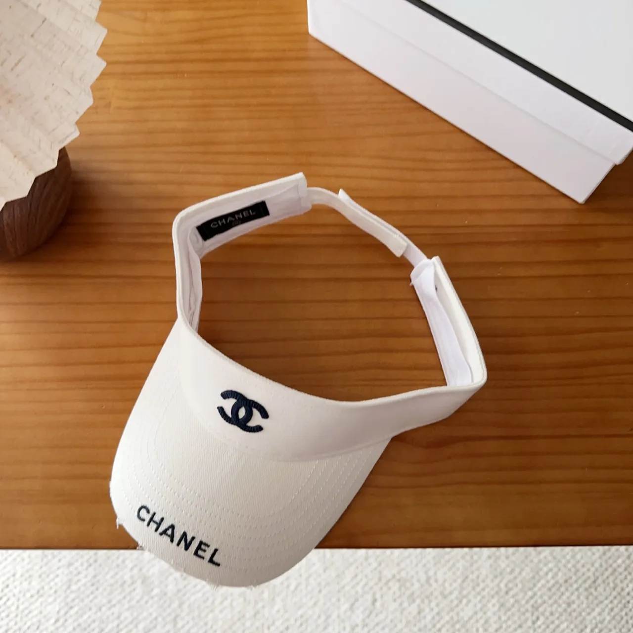 Chanel 白海军 遮阳帽轮廓 刺绣标志 棒球帽 7