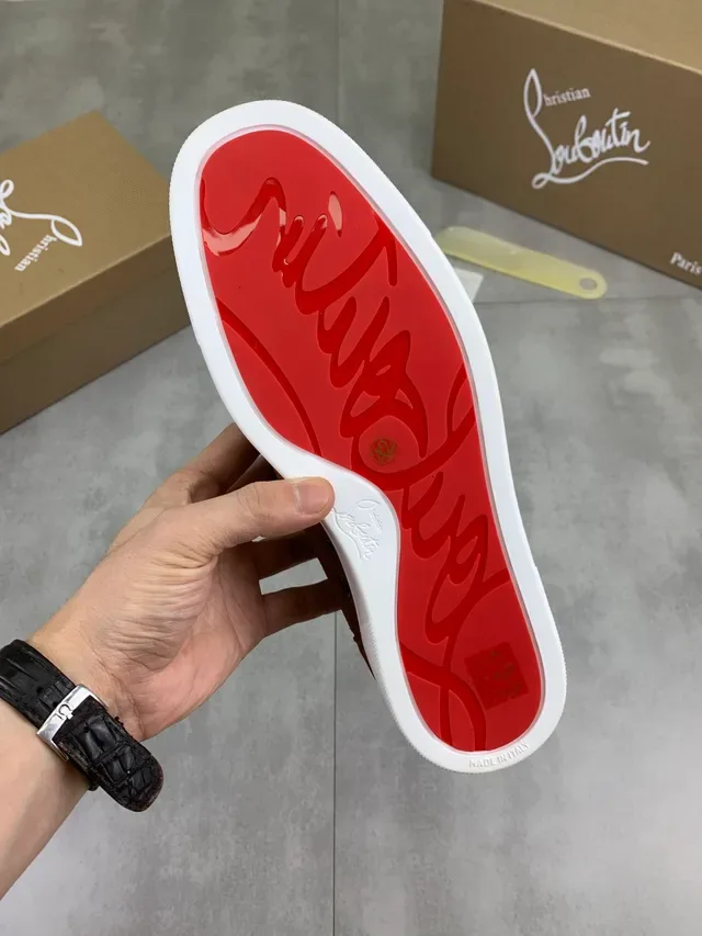 Christian Louboutin Chaussures lifestyle slip-on en daim 2