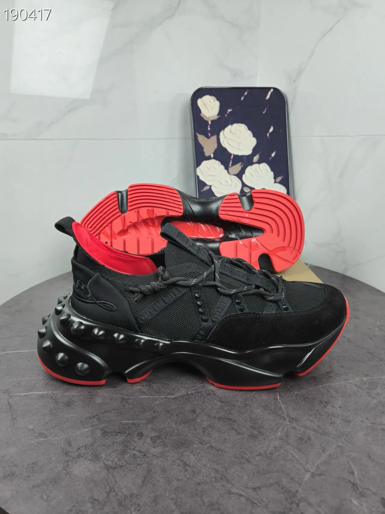 Christian Louboutin Plateforme à clous Noir et Rouge Chunky Sneakers 7